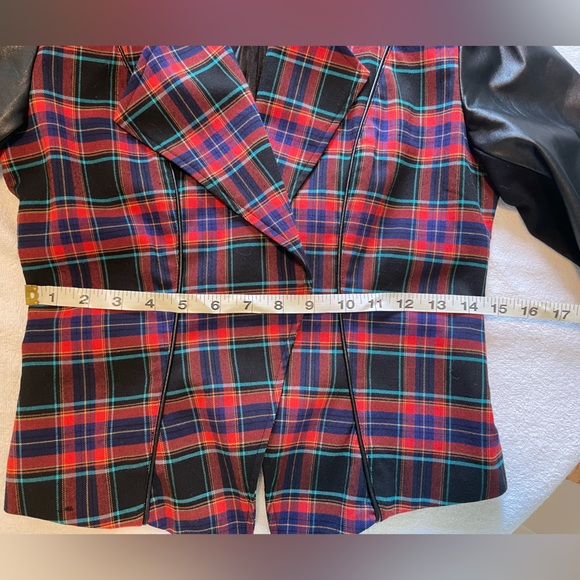 EUC Bianca Nygard cropped plaid jacket - Picture 7 of 10
